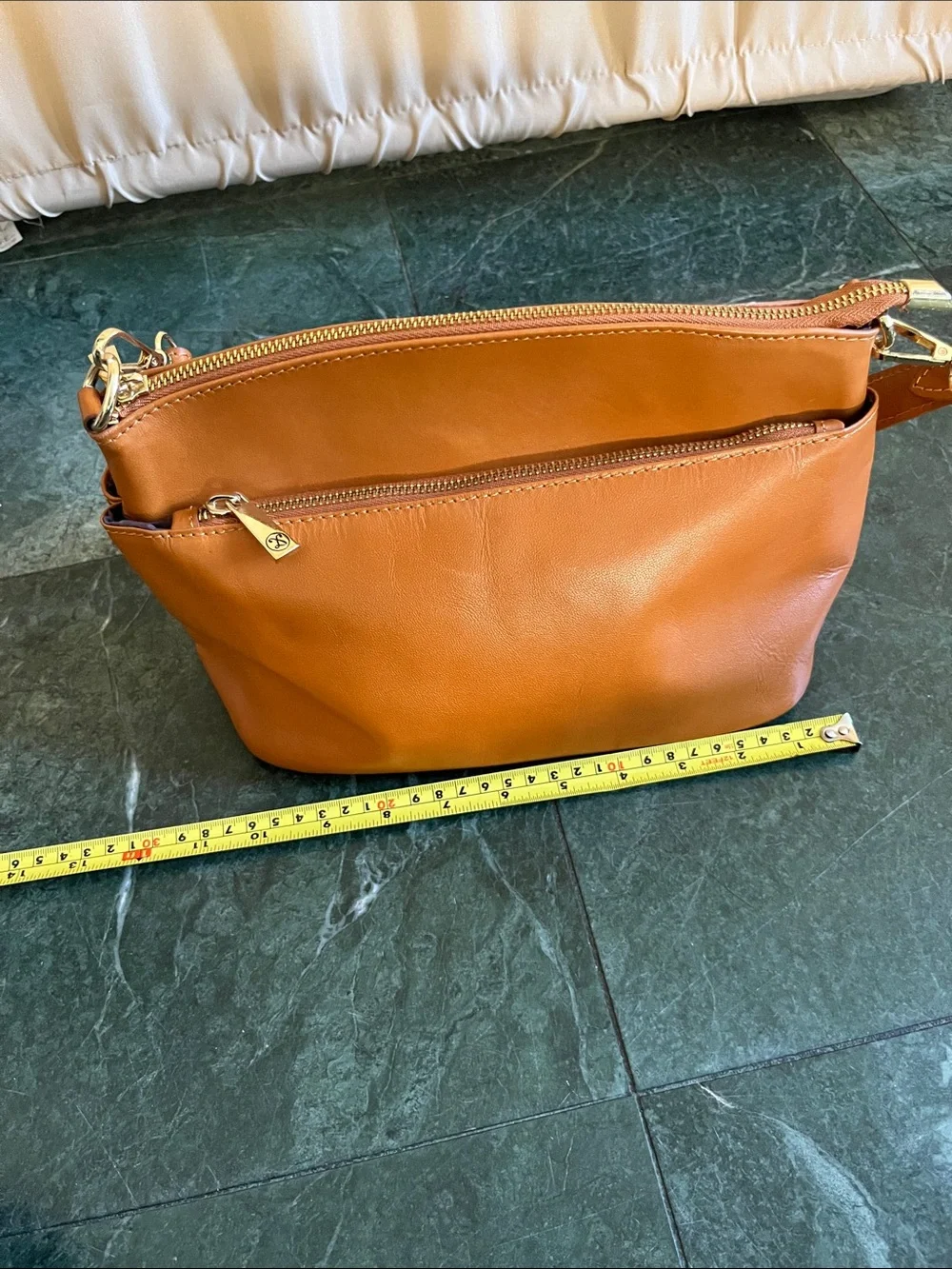 Classic Tan Leather Crossbody Bag with Front Pocket
